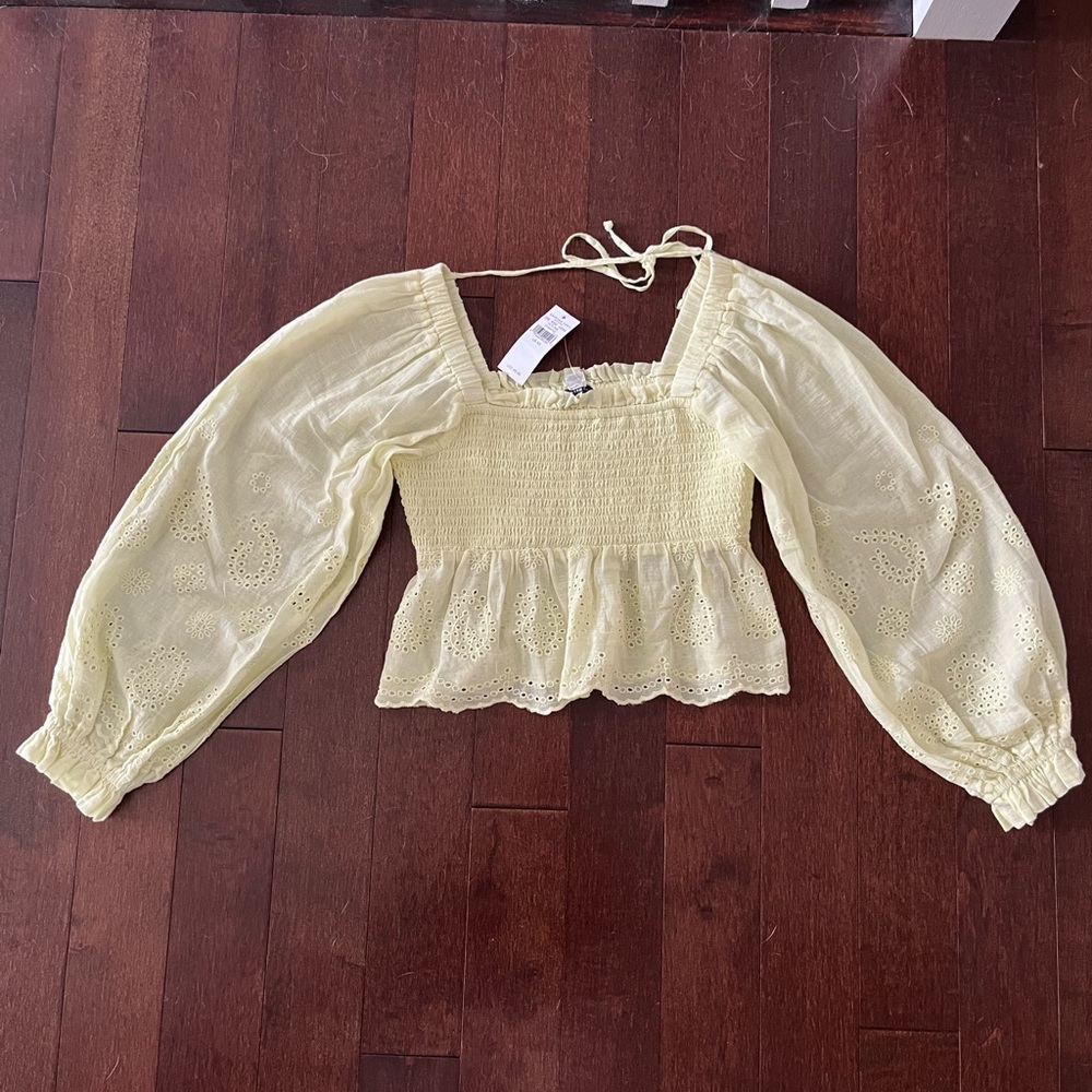 NWT American Eagle Eyelet top size XS
